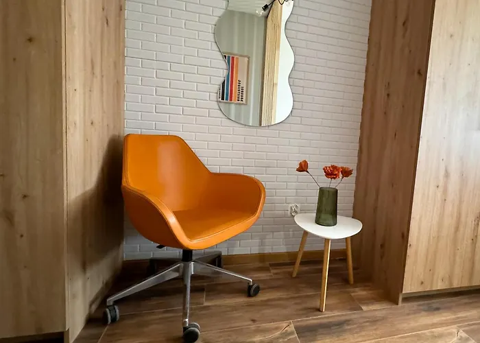 A3 - Queen Double - Haven - Shared Bathrooms - Self Check-in Βαρσοβία